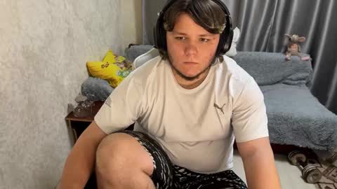 desiredude9 online show from September 23, 2025, 6:44 pm