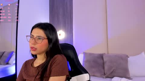 Snapshot of desireee_ chatting on June 8, 2026, 1:00 pm desire online show from June 8, 2026, 1:00 pm
