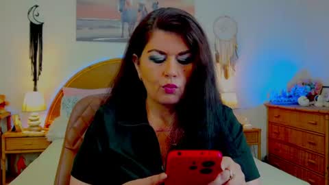 Snapshot of desirehellen chatting on July 24, 2026, 9:18 am HellenMoon online show from July 24, 2026, 9:18 am