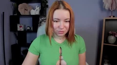 LAYLA online show from January 5, 2025, 7:28 am