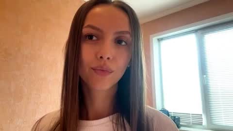 Ksenia online show from April 15, 2026, 3:13 am