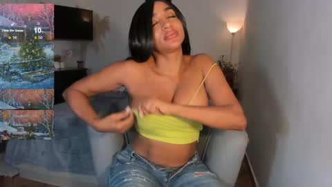 Destinne Mill online show from December 31, 2024, 3:31 pm