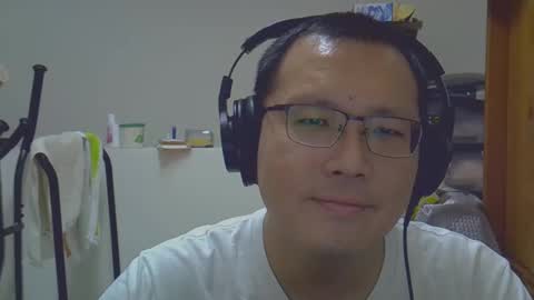 Snapshot of destroy1984 chatting on December 7, 2024, 8:11 am Destroy November 1984 online show from December 7, 2024, 8:11 am