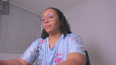 desty_y online show from July 11, 2026, 12:57 am