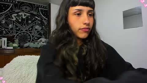 Snapshot of devadoll chatting on December 2, 2024, 2:09 am Gi HELP ME REACH 50 THUMPS UP 3 online show from December 2, 2024, 2:09 am