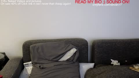 Snapshot of devantheplug chatting on December 24, 2024, 10:11 am Devan online show from December 24, 2024, 10:11 am