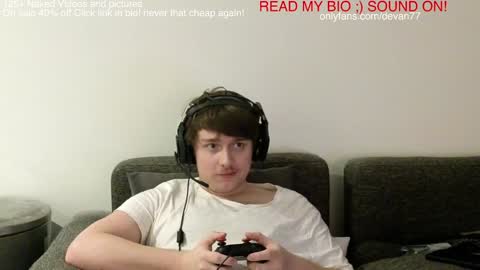 Snapshot of devantheplug chatting on December 30, 2024, 7:26 am Devan online show from December 30, 2024, 7:26 am