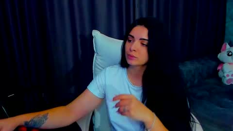 Snapshot of devashaqueen chatting on December 13, 2025, 10:15 pm Devasha online show from December 13, 2025, 10:15 pm