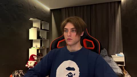 devilnut1 online show from November 11, 2025, 3:12 pm