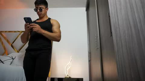 Devin Hunter online show from March 3, 2025, 11:24 pm