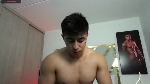 Devin Hunter online show from June 30, 2026, 2:40 pm