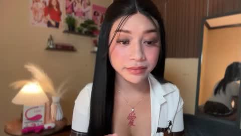 Snapshot of devine_goddessx chatting on July 11, 2026, 8:44 pm Devine Greyson online show from July 11, 2026, 8:44 pm