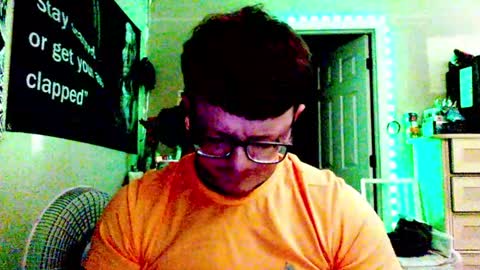 Snapshot of devinfillps chatting on April 2, 2026, 3:31 pm devinfillps online show from April 2, 2026, 3:31 pm