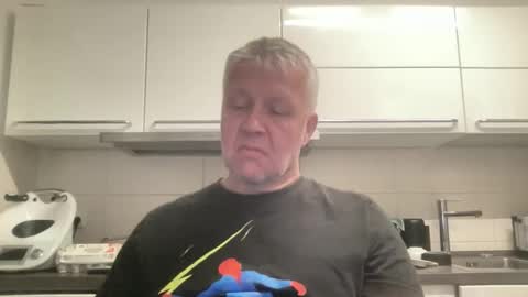 Devon online show from September 21, 2025, 9:49 pm