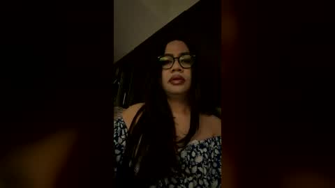 Snapshot of dex69grey chatting on August 5, 2026, 1:30 am dex69grey online show from August 5, 2026, 1:30 am