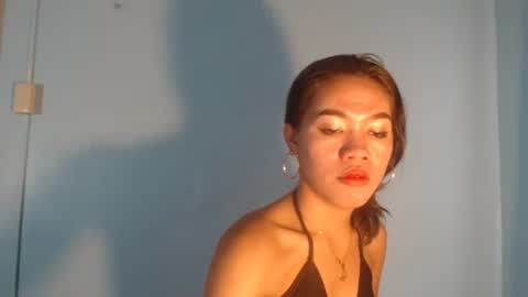 dexie121698 online show from January 28, 2025, 1:50 am