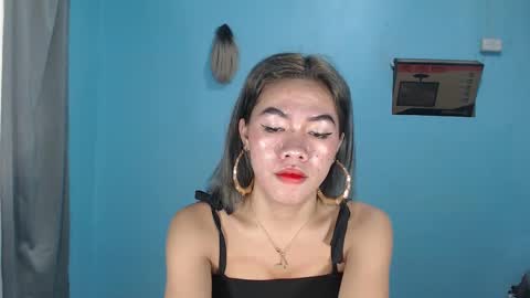 dexie121698 online show from January 29, 2025, 7:04 am