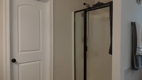 Dextercollins online show from September 25, 2025, 2:32 pm