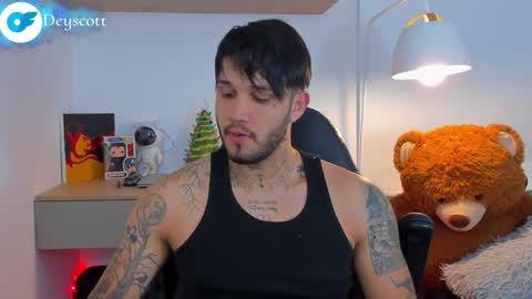 JULIAN online show from December 15, 2024, 1:35 am