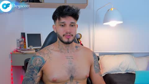 JULIAN online show from January 15, 2025, 12:30 am