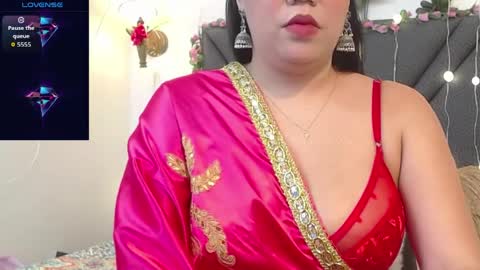 dharanisnisha online show from April 10, 2026, 11:59 am