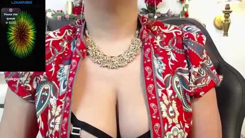 Snapshot of dharanisnisha chatting on May 22, 2026, 2:12 pm dharanisnisha online show from May 22, 2026, 2:12 pm