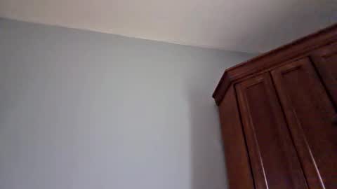 dhuiz2202 online show from November 20, 2025, 6:07 pm