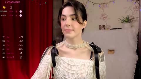 Diana online show from October 23, 2025, 4:17 pm