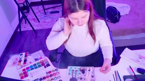 Dia online show from April 21, 2026, 10:45 pm