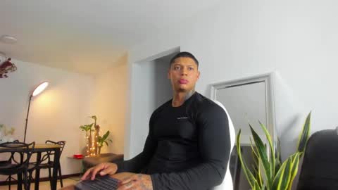 Diego online show from March 1, 2025, 1:00 am