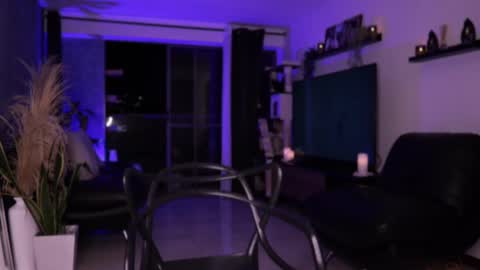 Diego online show from October 1, 2025, 11:44 pm