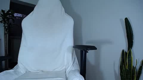 MaSSimo online show from February 25, 2025, 10:39 pm