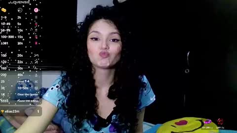 Snapshot of diamond_curls05 chatting on July 1, 2026, 3:34 pm DiamondCurls online show from July 1, 2026, 3:34 pm