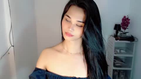 diamond_temptress online show from May 29, 2026, 9:13 pm
