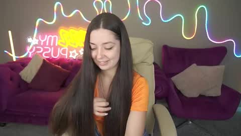 Sasha online show from September 25, 2025, 5:33 am