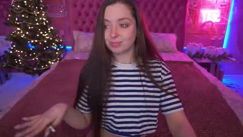 Sasha online show from December 17, 2025, 6:19 am