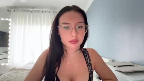 DiamondMistress online show from November 5, 2025, 6:08 pm