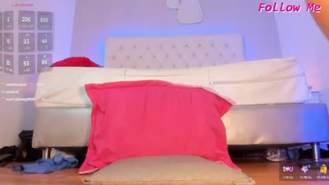 Snapshot of diana_clarck chatting on May 28, 2026, 10:40 pm Diana Tamayo online show from May 28, 2026, 10:40 pm