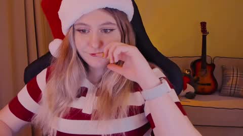 Diana online show from December 10, 2024, 1:44 pm