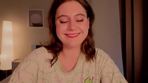 Diana online show from November 30, 2025, 4:38 am