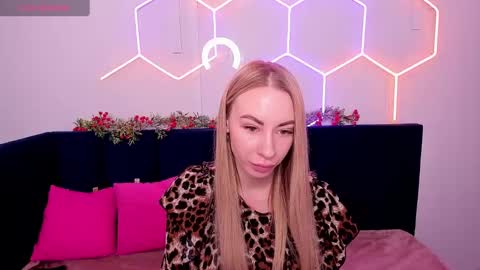 Diana  online show from January 12, 2025, 8:57 am