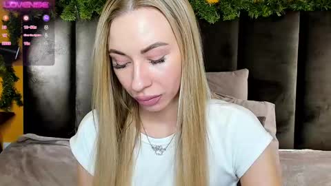 Diana  online show from January 14, 2025, 5:08 am