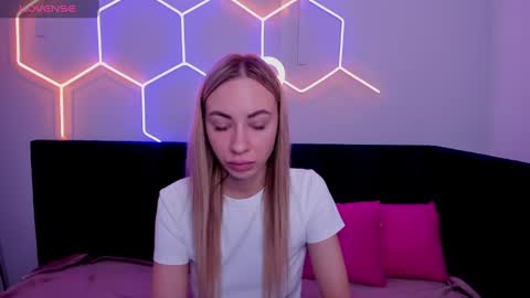 Diana  online show from January 19, 2025, 8:50 am