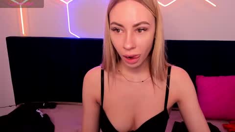 Diana  online show from February 15, 2025, 8:54 am