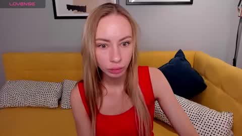 Diana  online show from September 26, 2025, 1:31 am