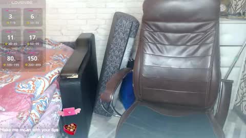 Diana li  online show from October 6, 2025, 6:22 am