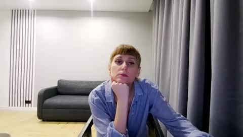 diana_meridor online show from December 2, 2024, 2:53 am