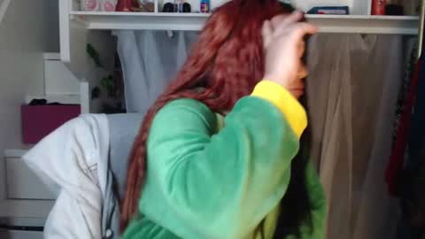 diana online show from December 5, 2024, 8:00 pm