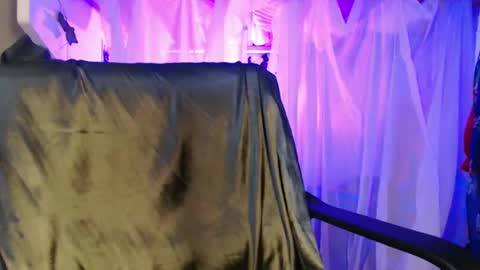 diana online show from December 16, 2024, 7:37 am