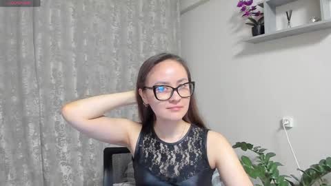 Diana online show from April 14, 2026, 9:10 pm